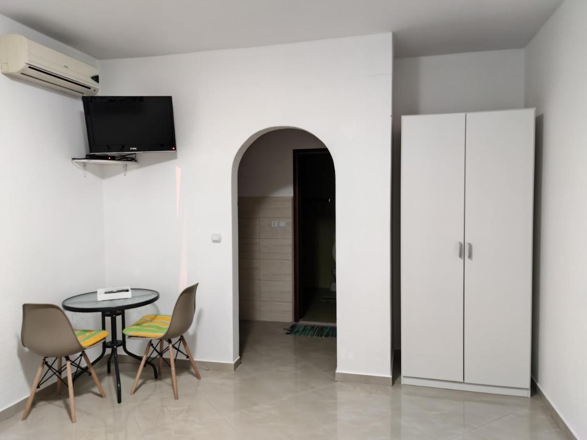 M Apartment Ulcinj